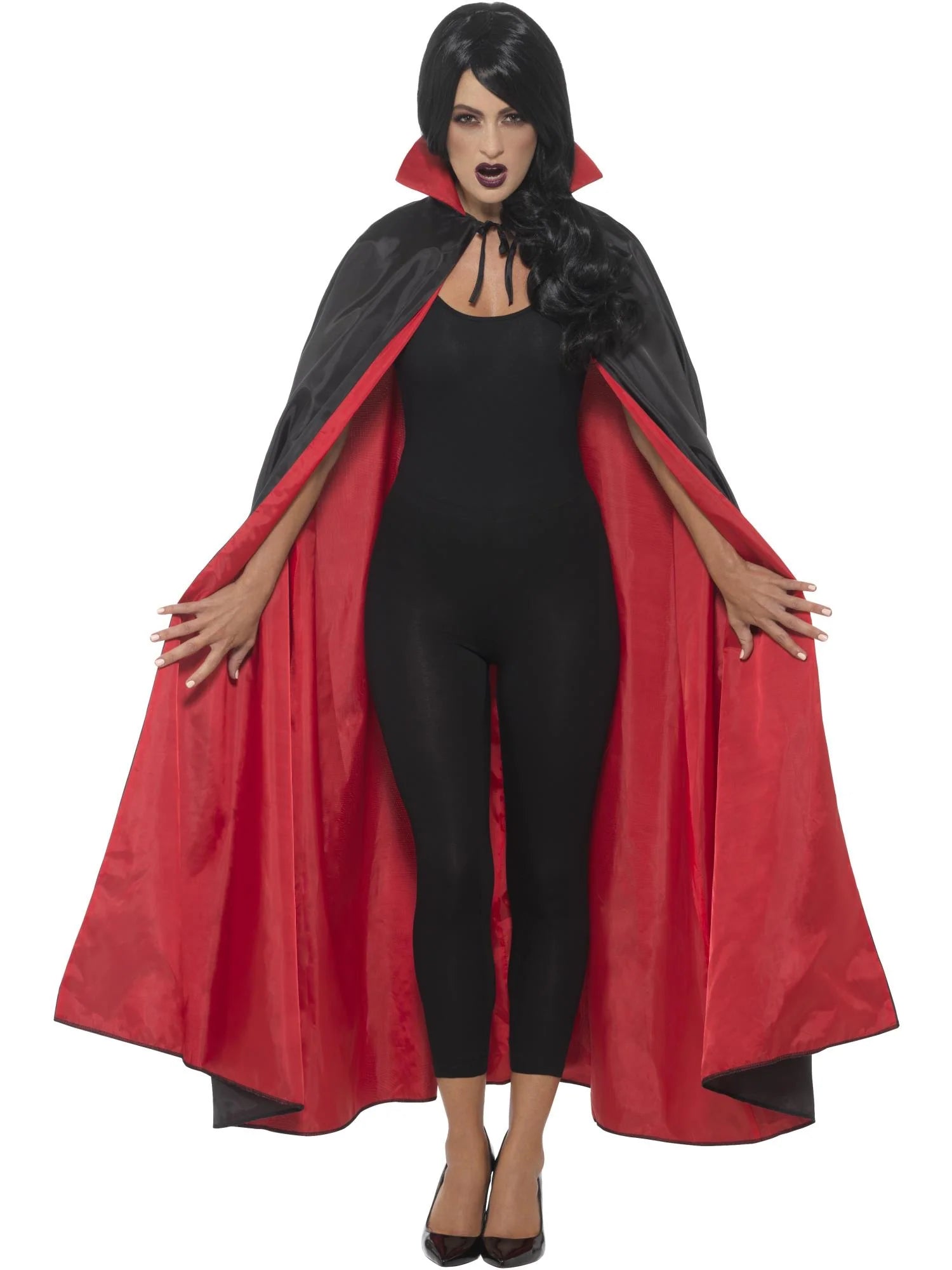 Käännettävä Vampyyriviitta, Musta ja Punainen
