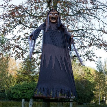 Roikkuva Zombie Noita (3,5m)